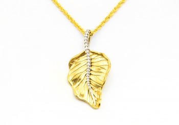 14K Diamond Pendant