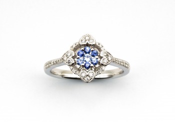 14K Yogo Sapphire and Diamond Ring