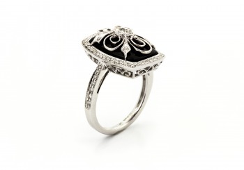 14K Onyx Ring 14K Onyx Ring
