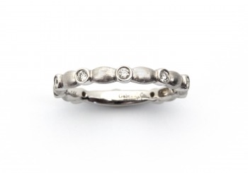 14K Diamond Band