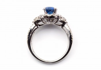 18K Yogo & Diamond Ring 18K Yogo & Diamond Ring