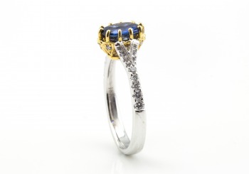 18K Yogo & Diamond Ring 18K Yogo & Diamond Ring