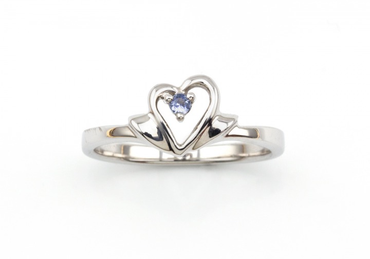 14K Yogo Sapphire Ring