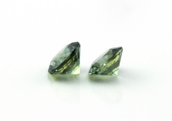 1.09ctw Fancy Montana Sapphire Pair 1.09ctw Fancy Montana Sapphire Pair