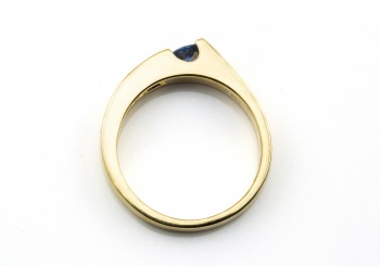14K Yogo & Diamond Ring 14K Yogo & Diamond Ring