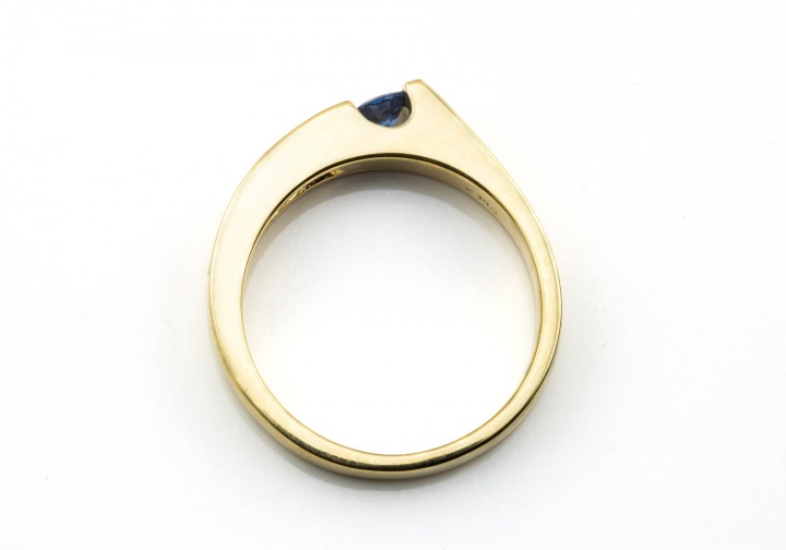 14K Yogo & Diamond Ring