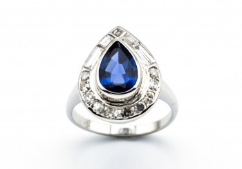 14K Yogo Sapphire & Diamond Ring