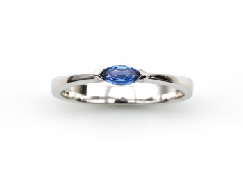 14K Yogo Sapphire Ring