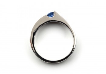 14K Yogo & Diamond Ring 14K Yogo & Diamond Ring