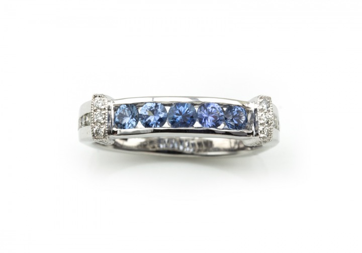 14K Yogo & Diamond Ring