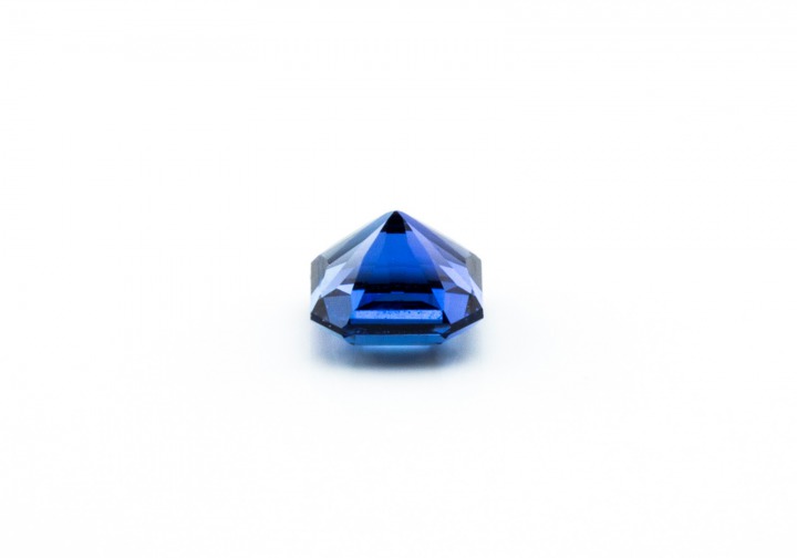 1.67ct  Yogo Sapphire