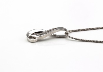 14K Diamond Pendant 14K Diamond Pendant