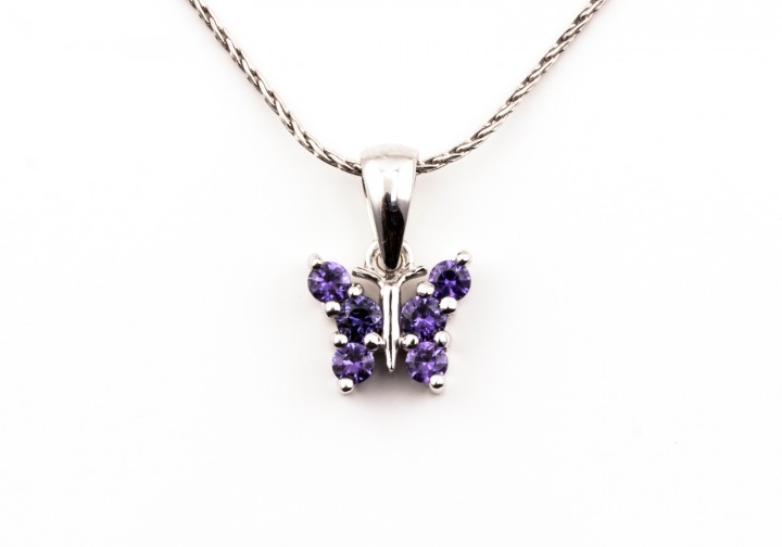 14K Yogo Sapphire Pendant