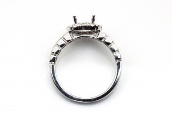 14K Diamond Semi-Mount 14K Diamond Semi-Mount