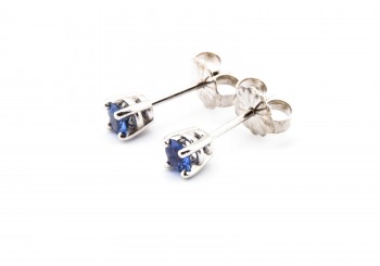 14K Yogo Sapphire Studs 14K Yogo Sapphire Studs