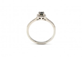 14K Montana Sapphire & Diamond Ring 14K Montana Sapphire & Diamond Ring