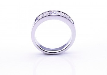 18K Diamond Band 18K Diamond Band