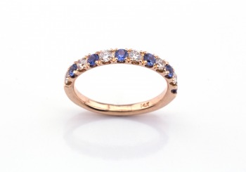 14K Yogo Sapphire & Diamond Ring