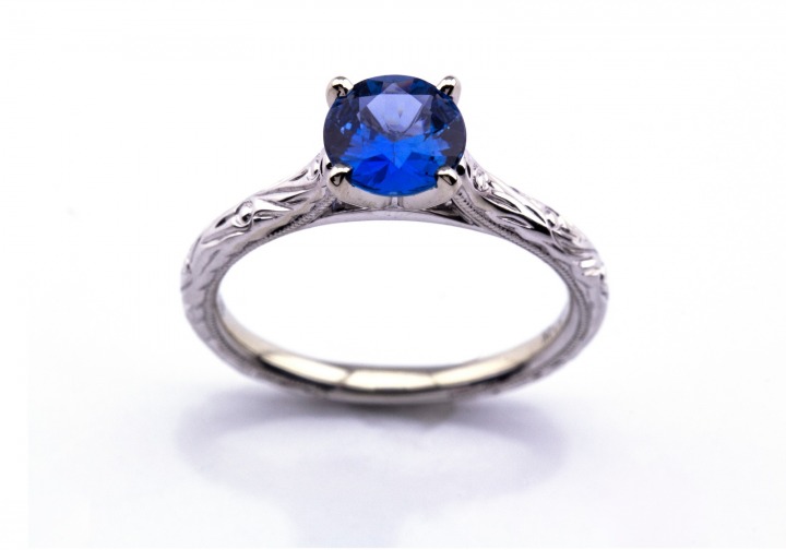 14K Yogo Sapphire Ring