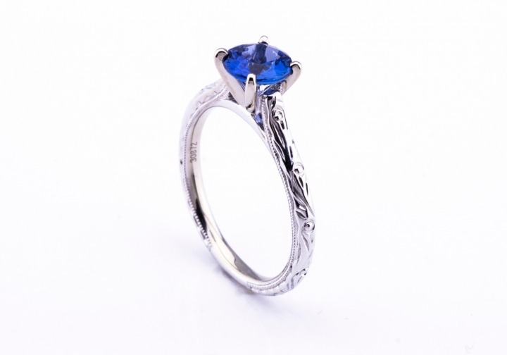 14K Yogo Sapphire Ring