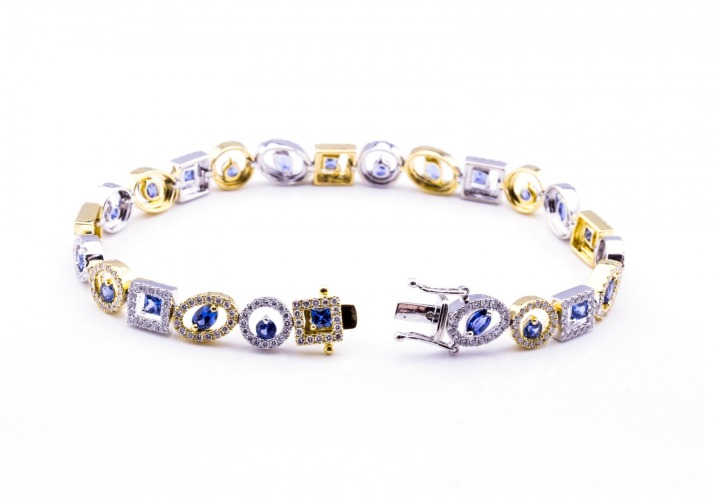 18K Yogo Sapphire & Diamond Bracelet