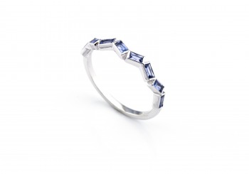 14K Yogo Sapphire Fashion Ring 14K Yogo Sapphire Fashion Ring