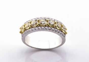 14K Diamond Band