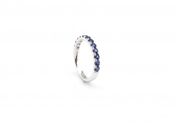 14K Yogo Sapphire Band 14K Yogo Sapphire Band