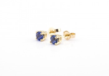14K Yogo Sapphire Stud Earrings 14K Yogo Sapphire Stud Earrings