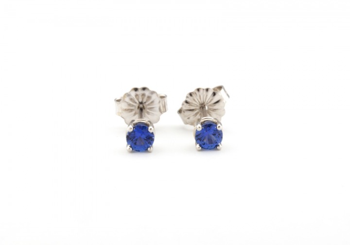 14k Yogo Sapphire Stud Earrings