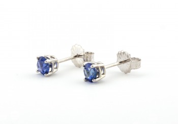 14k Yogo Sapphire Stud Earrings 14k Yogo Sapphire Stud Earrings