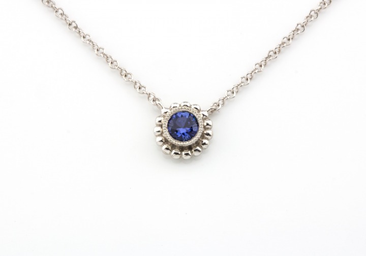 14k Yogo Sapphire Necklace