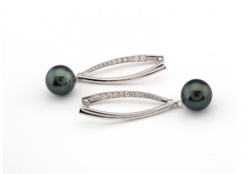 14k Black Tahitian Pearl Drop Earrings 14k Black Tahitian Pearl Drop Earrings