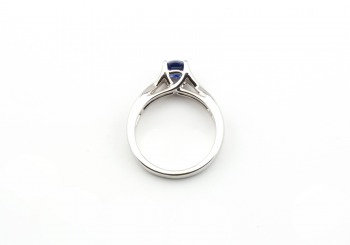 14k White Gold Sapphire and Diamond Ring 14k White Gold Sapphire and Diamond Ring