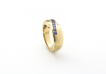 14k Yogo Sapphire Ring 14k Yogo Sapphire Ring