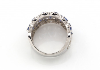 14k Yogo Sapphire and Diamond Ring 14k Yogo Sapphire and Diamond Ring