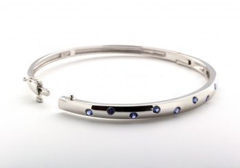 14k Yogo Sapphire Bangle 14k Yogo Sapphire Bangle
