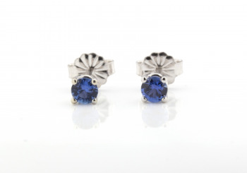 14k Yogo Sapphire Studs