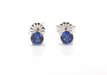 14k Yogo Sapphire Studs