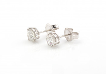 14k Diamond Stud Earrings 14k Diamond Stud Earrings