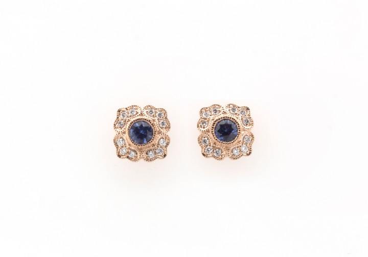 14k Yogo Sapphire Studs 