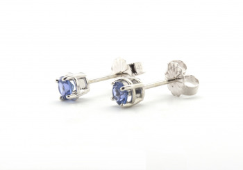 14k Yogo Sapphire Studs 14k Yogo Sapphire Studs