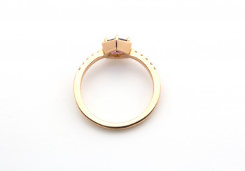 14k Yogo Sapphire and Diamond Ring 14k Yogo Sapphire and Diamond Ring