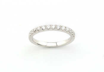 14k Diamond Band
