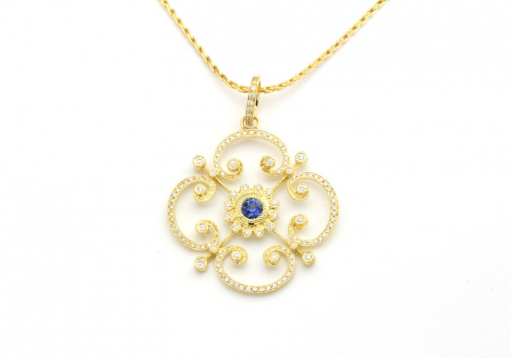 14k Yogo Sapphire Pendant