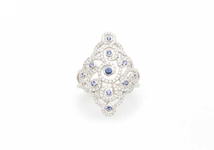 14k Yogo Sapphire and Diamond Ring 