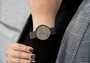 Hassel Smokey Watch Hassel Smokey Watch