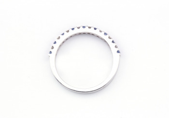 14K Yogo Sapphire & Diamond Ring 14K Yogo Sapphire & Diamond Ring