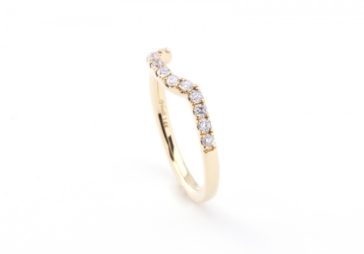 14k Diamond Band