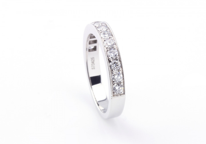 14k Diamond Band